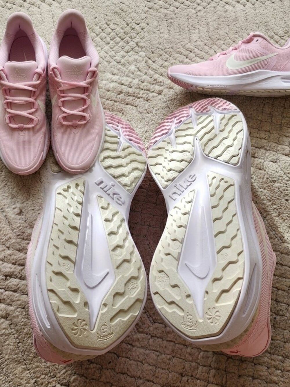 Nike Star Runner 4 big kids 6Y pink foam white running sneakers - Picture 8 of 10